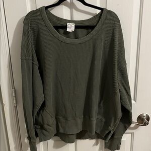 Aerie Offline Olive Green Crew Neck Sweater